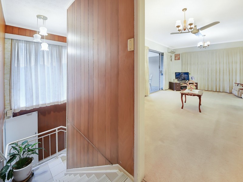 15 Pacific Street, Chermside West QLD 4032