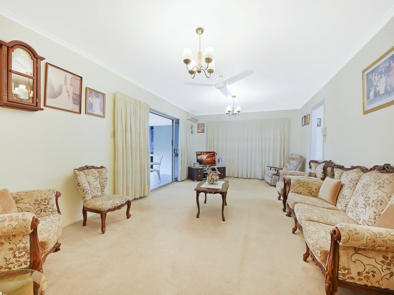 15 Pacific Street, Chermside West QLD 4032