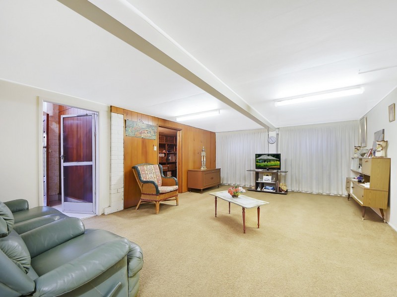 15 Pacific Street, Chermside West QLD 4032