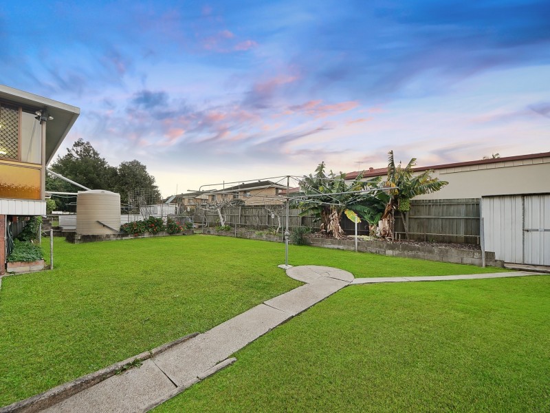 15 Pacific Street, Chermside West QLD 4032