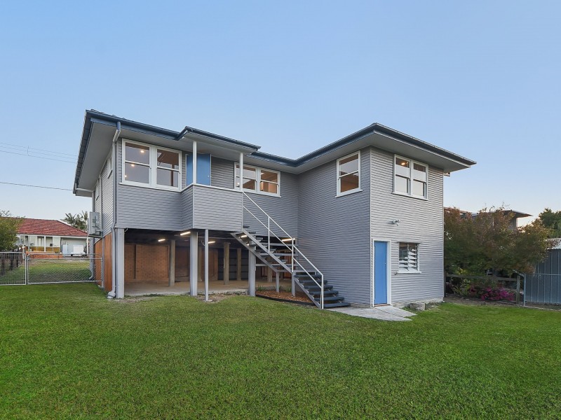 51 Basnett Street, Chermside West QLD 4032