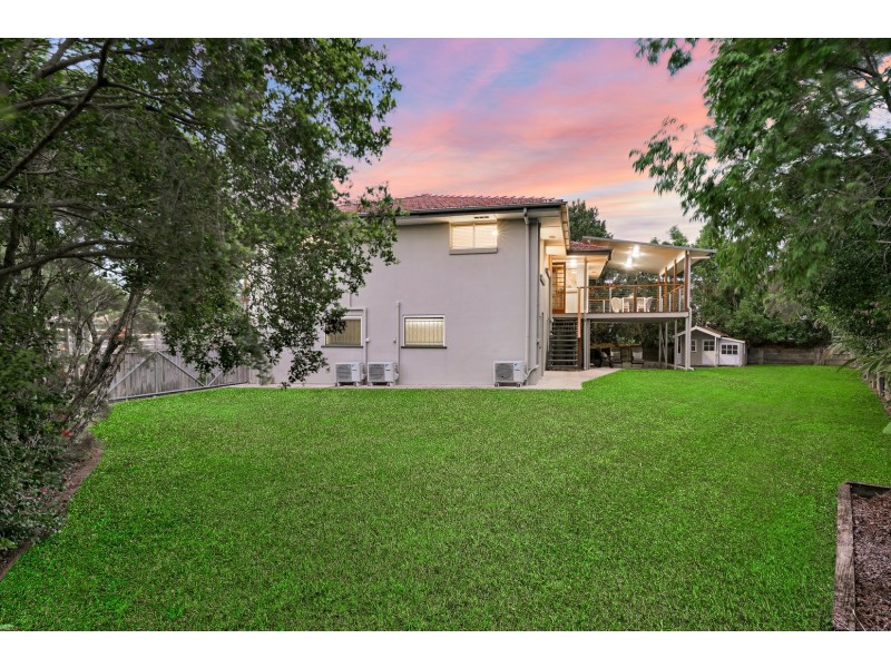 23 Milburn Street, Chermside West QLD 4032