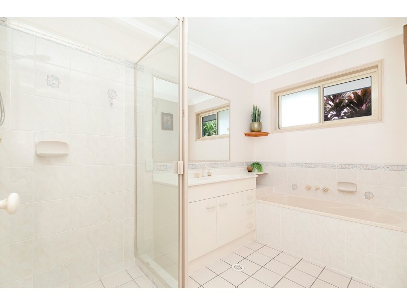 24 Lockyer Drive, Bray Park QLD 4500