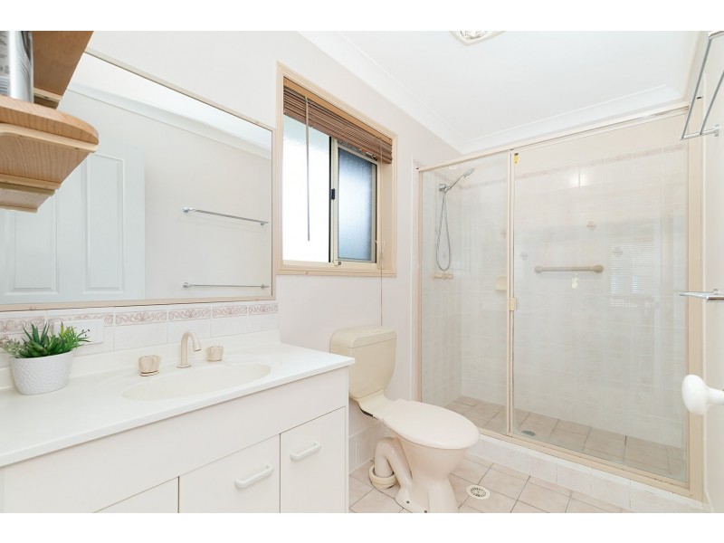 24 Lockyer Drive, Bray Park QLD 4500