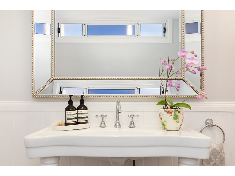 14 Blenheim Street, Chermside West QLD 4032