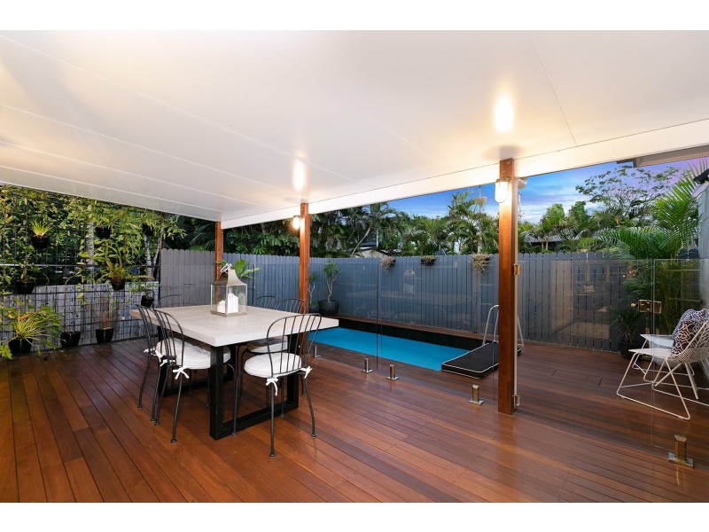 14 Blenheim Street, Chermside West QLD 4032