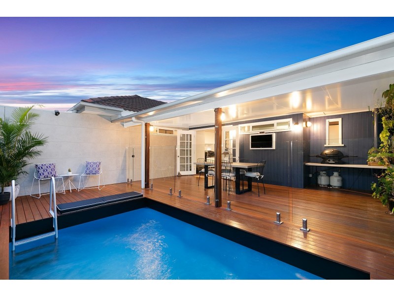 14 Blenheim Street, Chermside West QLD 4032