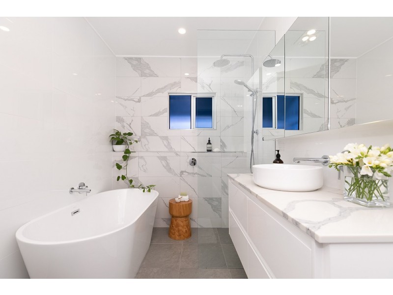 14 Blenheim Street, Chermside West QLD 4032