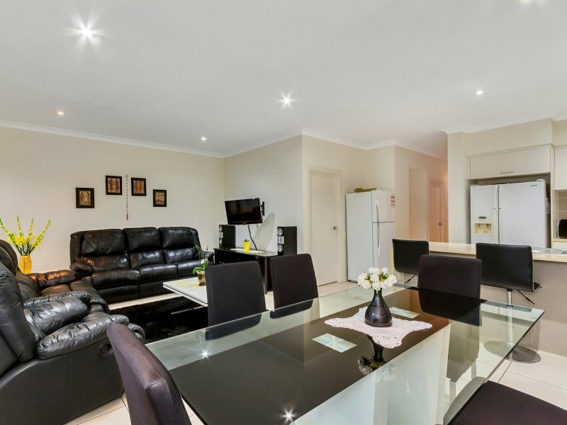 8 Pressland Street, Carseldine QLD 4034