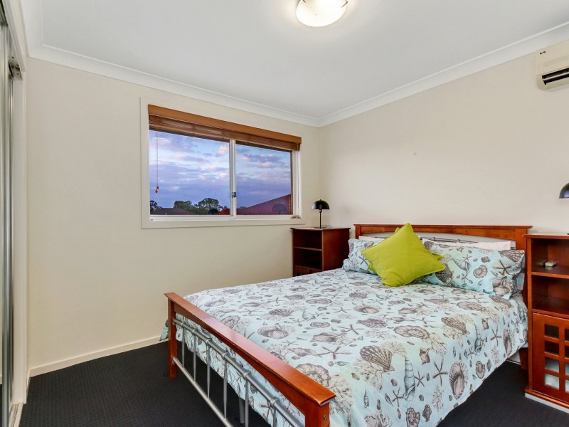 8 Pressland Street, Carseldine QLD 4034