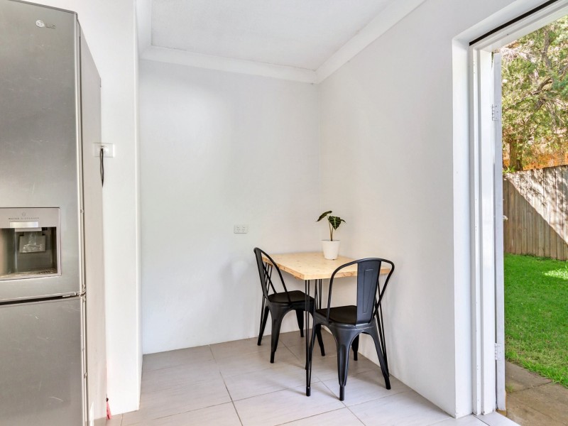 2/33 Victoria Terrace, Gordon Park QLD 4031