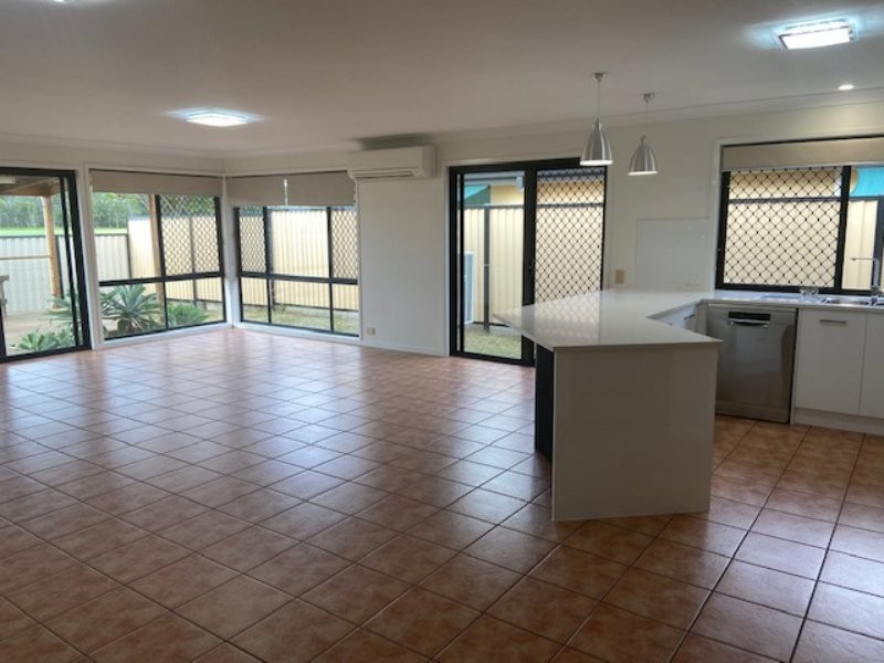 5 Springside Close, Bracken Ridge QLD 4017