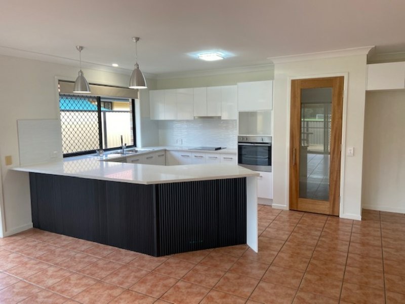 5 Springside Close, Bracken Ridge QLD 4017