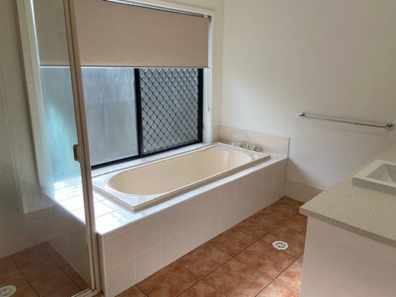 5 Springside Close, Bracken Ridge QLD 4017