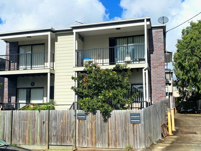 4/26 Latham Street, Chermside QLD 4032