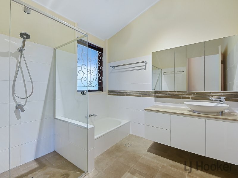 20 Luckins Street, Aspley QLD 4034