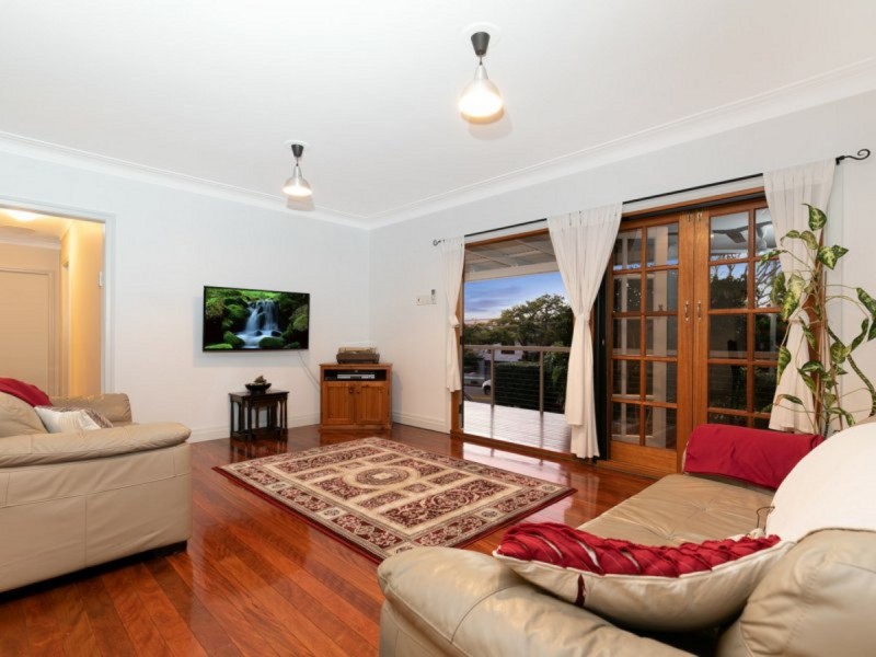 33 Windrest Avenue, Aspley QLD 4034
