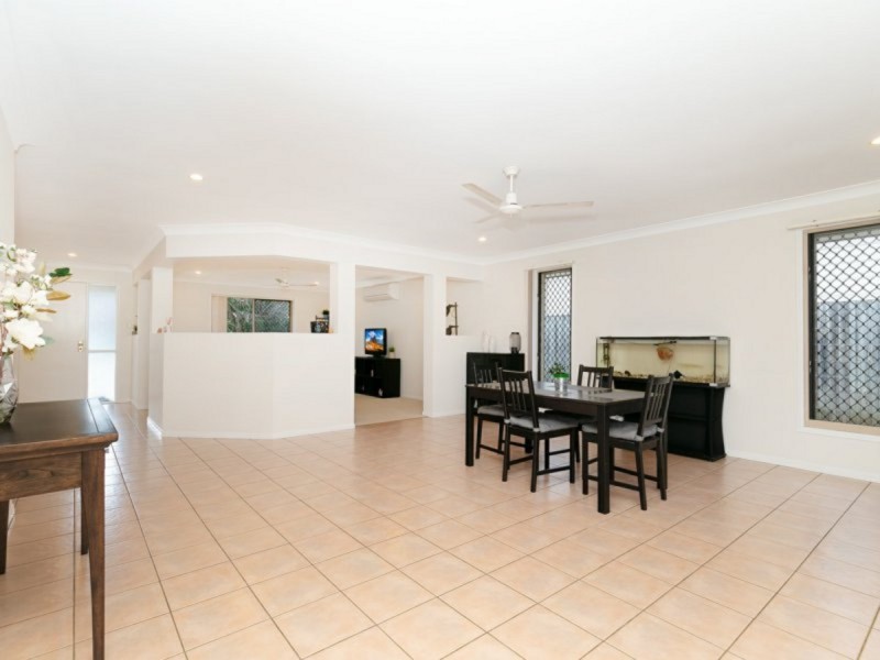 14 Brace Close, Bray Park QLD 4500