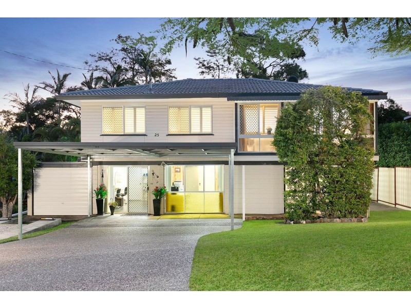 25 Tomago Street, Aspley QLD 4034