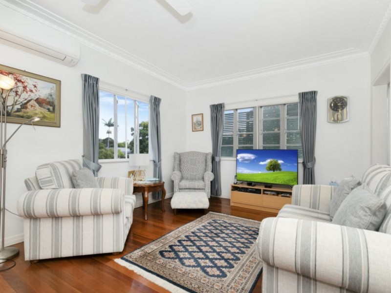 25 Beeby Street, Wavell Heights QLD 4012