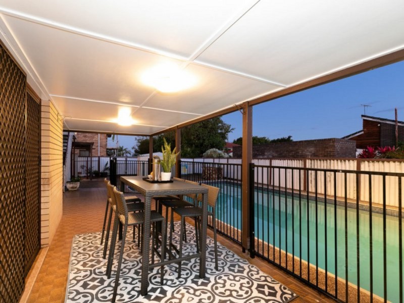 18 Claret Street, Carseldine QLD 4034