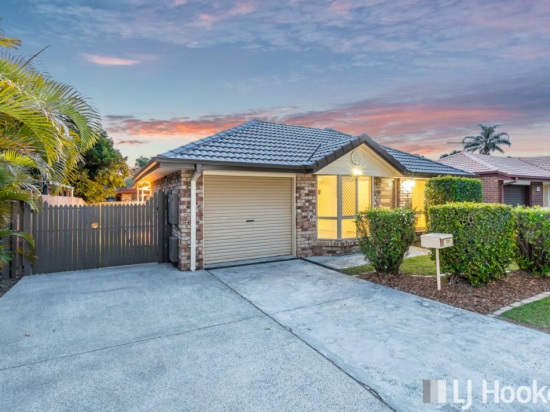 137 Cambridge Crescent, Fitzgibbon QLD 4018