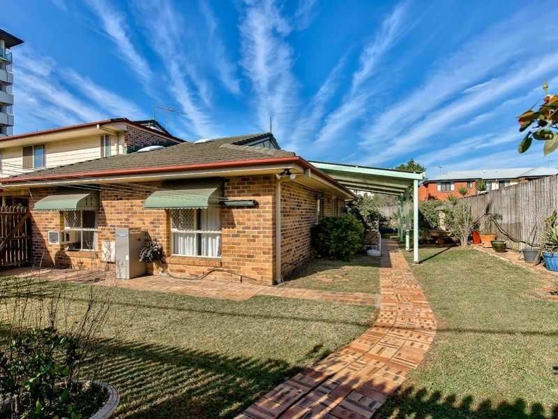 7/23 Latham Street, Chermside QLD 4032