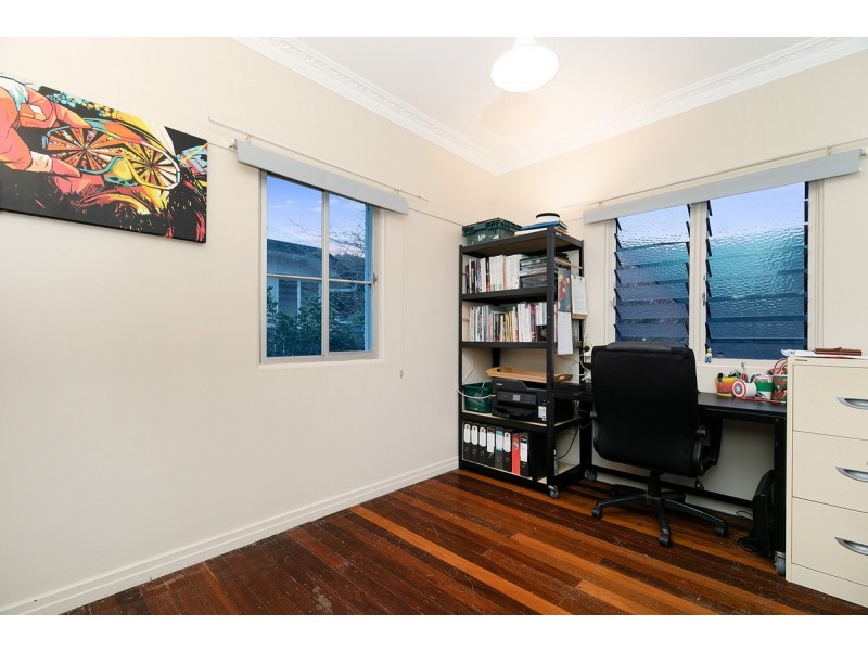 1 Norla Street, Chermside QLD 4032