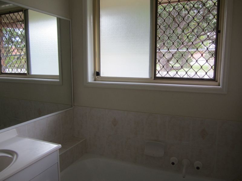 18 Ontario Street, Wavell Heights QLD 4012