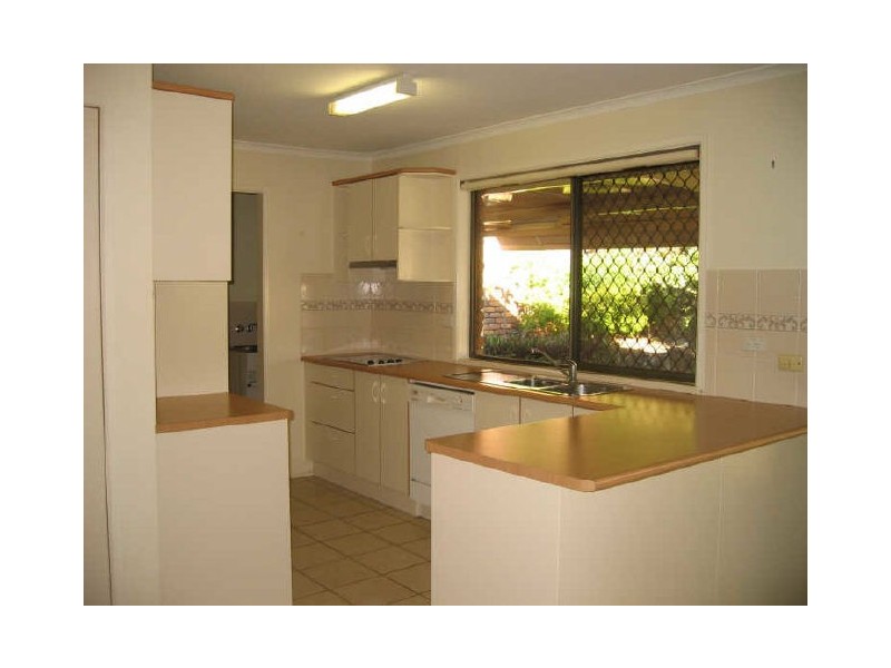 12 Chateau Street, Carseldine QLD 4034