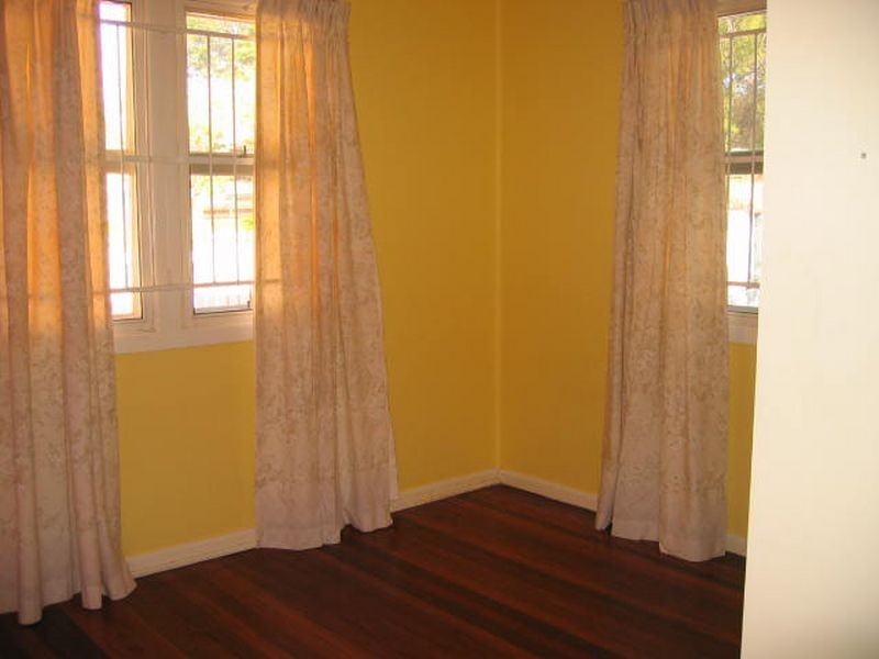 20 Windrest Avenue, Aspley QLD 4034