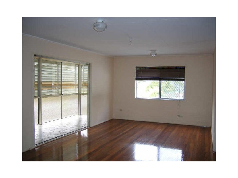 23 Pylara Crescent, Ferny Hills QLD 4055
