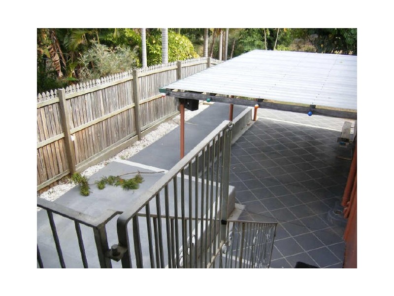 23 Pylara Crescent, Ferny Hills QLD 4055