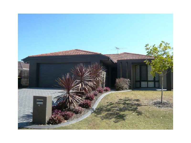4 Nardoo Close, Carseldine QLD 4034