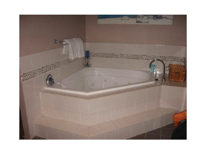 4 Oltrarno Place, Bridgeman Downs QLD 4035