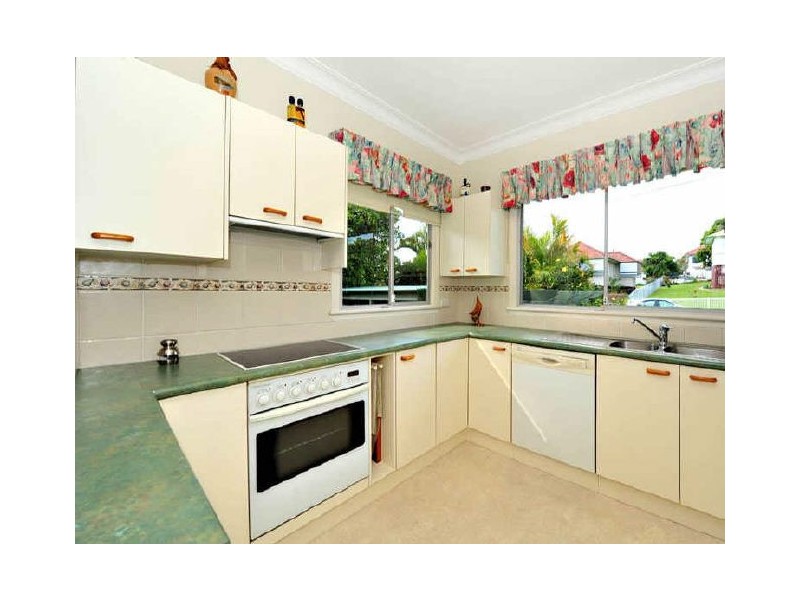 Wavell Heights QLD 4012