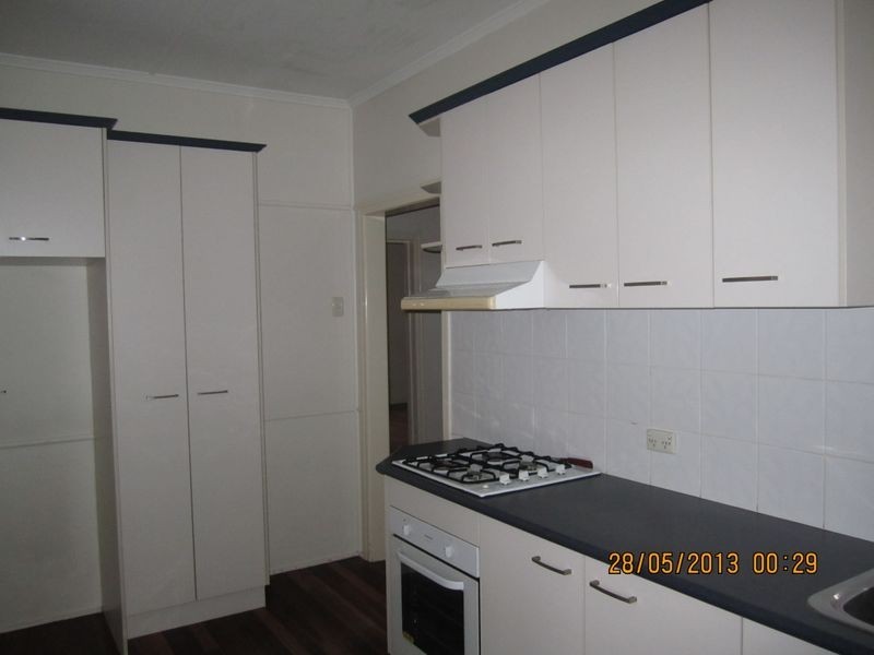 208 Edinburgh Castle Road, Wavell Heights QLD 4012