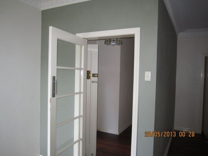 208 Edinburgh Castle Road, Wavell Heights QLD 4012