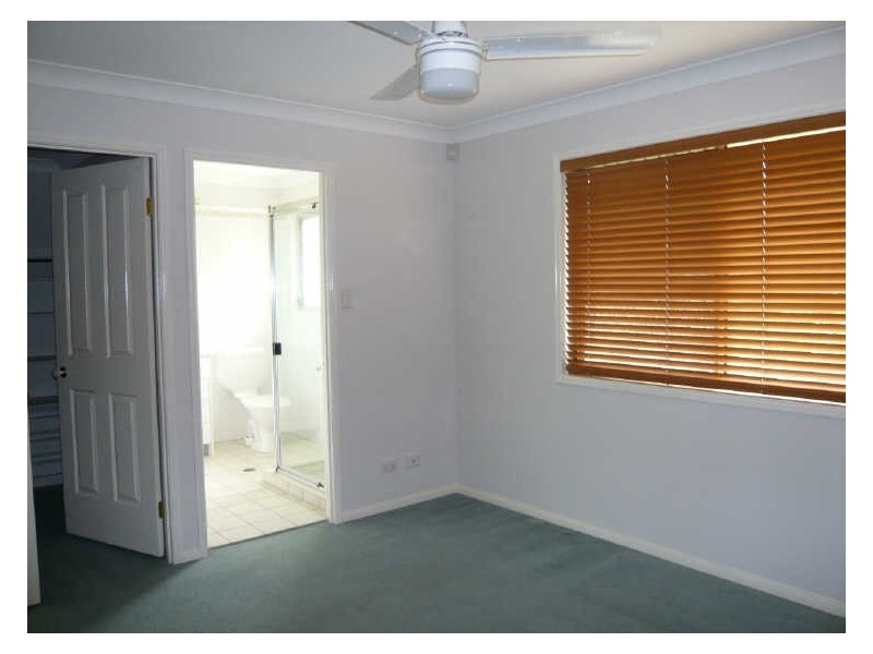 39 Farnell Street, Chermside QLD 4032