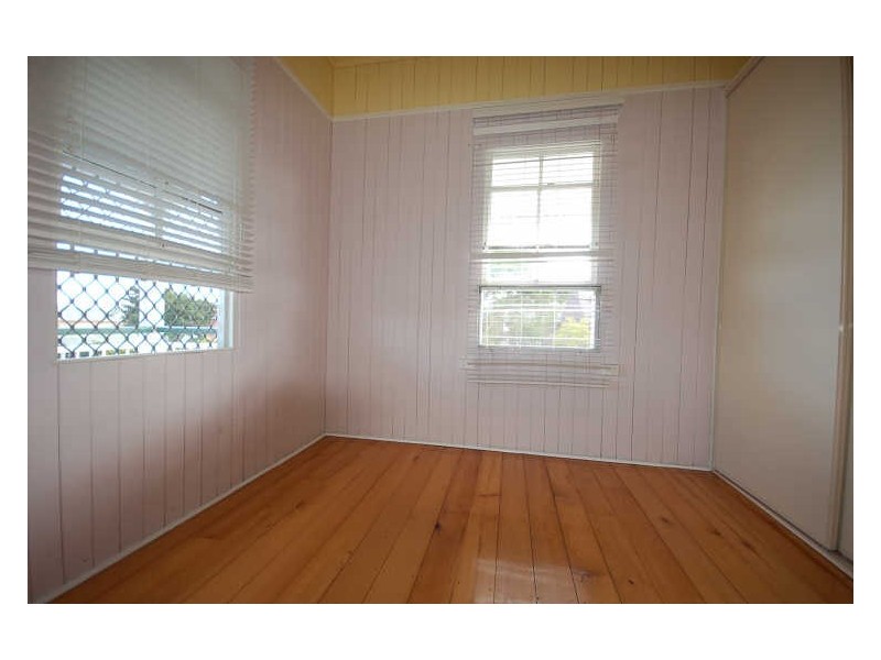 43 Denver Road, Carseldine QLD 4034