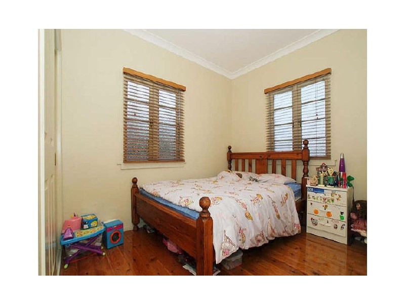 Wavell Heights QLD 4012