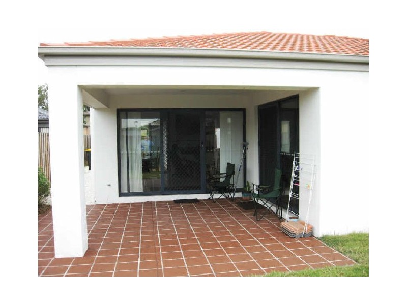 84 Waterlily Circuit, Carseldine QLD 4034
