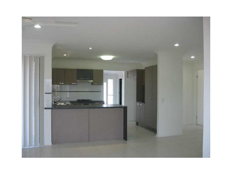 84 Waterlily Circuit, Carseldine QLD 4034