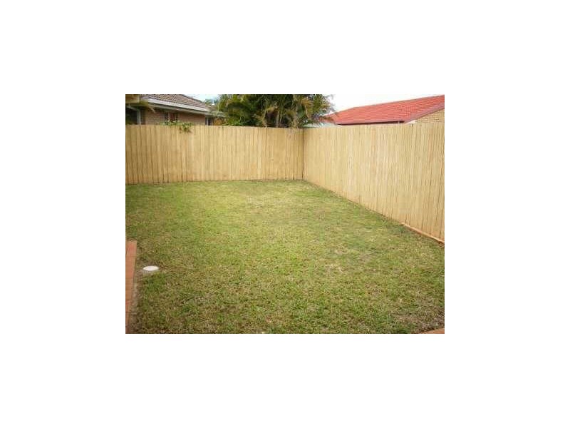 6 Hibiscus Circuit, Fitzgibbon QLD 4018