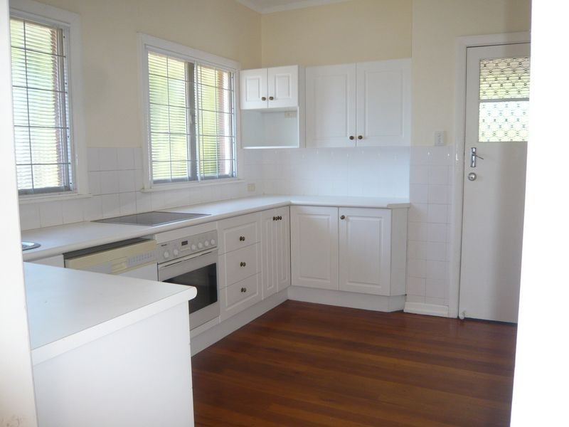 32 Sunny Avenue, Wavell Heights QLD 4012