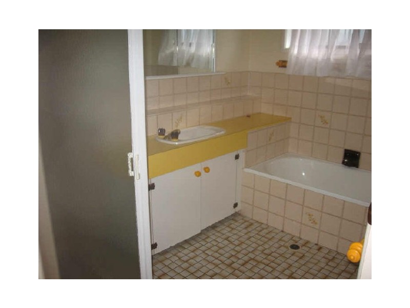 16 Avalon Court, Strathpine QLD 4500