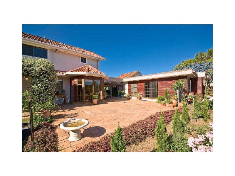 52 Retreat Street, Bridgeman Downs QLD 4035