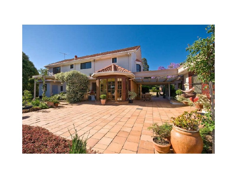 52 Retreat Street, Bridgeman Downs QLD 4035