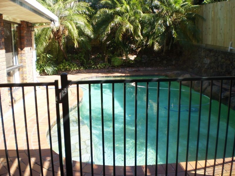 10 Barcroft Street, Aspley QLD 4034