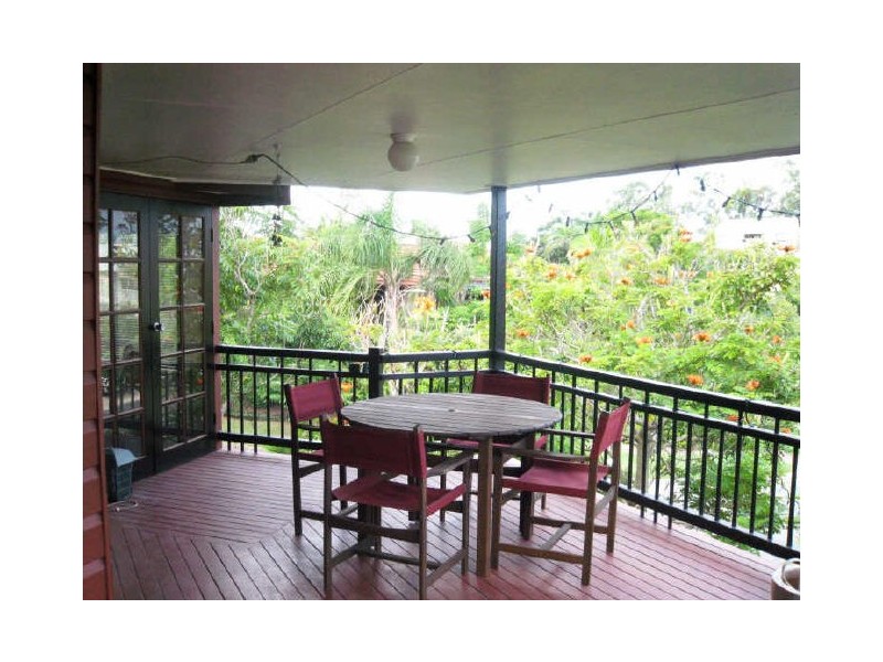 Eatons Hill QLD 4037